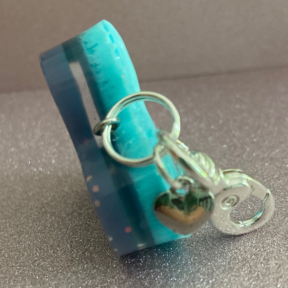 Keychain - Picture 3 of 7